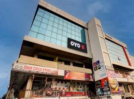 Hotel O Blue Vibes, ξενοδοχείο σε Meerut