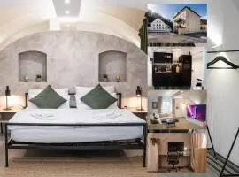 Premium Apartment Landshut Altstadt 100" TV Gaming Tiefgarage