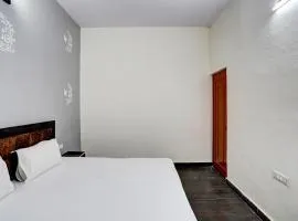 Hotel O Conifer INN