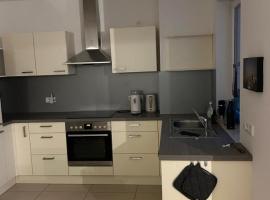 Ruhige 60 m2 Wohlfühloase mit perfekter Anbindung, hotel a Furth