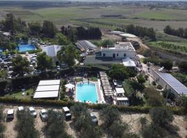 弗塔吉奥农家乐，位于瓜拉图的豪华帐篷营地