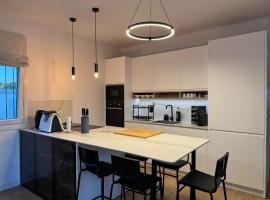 La Casita de Community SurfHouse El Palmar，位于埃尔帕尔马的青旅