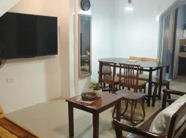 Z and J Transient House l- CDO