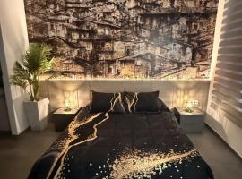 Suite degli Archi - Lusso e charme fronte Acquario, alojamiento con cocina en G&eacute;nova