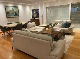 Seaside Serenity 3 Bedroom Haven with Shared Pool