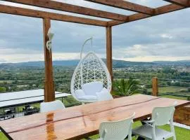 SunnyHill Villa