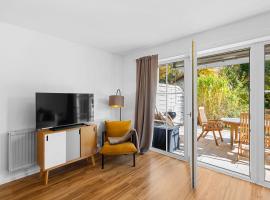 EG Apartment - WLAN - Terrasse - Parkplatz, hotel din Buchenberg