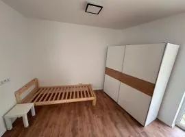Cozy Ground Floor Apartment