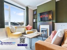 Haven on the Hill - FREE Parking & Great for Groups, homestay in Abertillery