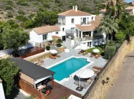 Home4u Mediterranean Sea Views Villa Alkaff