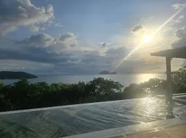 NEW! Reen Run Sunset Private Villa