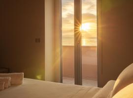 Sea Front House - Tono Milazzo, hotel en Milazzo