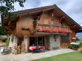 Chalet Des Fleurs, hotel en Combloux