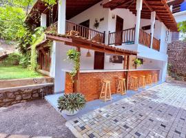 Emma's Sea View, hotel in Hiriketiya
