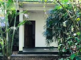 Royal Galaxy Villa, hotel in Embilipitiya