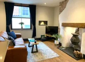 One Over Eight - Luxury One Bed Apartment