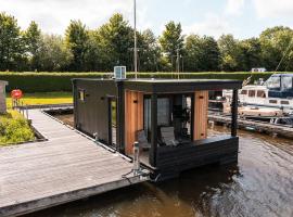 Tiny Boat House #3, hotel v destinaci Garnwerd