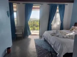 Baz-Art Eco Guest House
