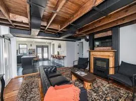 Uprising A pet friendly couples retreat