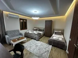 Hotel Exclusive