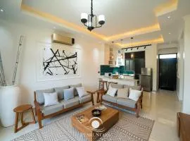 Lakeside Serenity Stylish 2BR Getaway - Entebbe