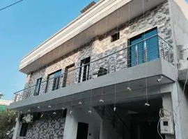SHIV SHAKTi HOMESTAY