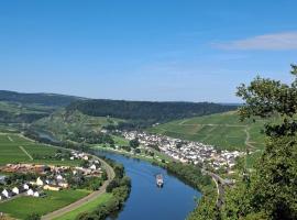 Ferienwohnung Roos, hotel a Klüsserath