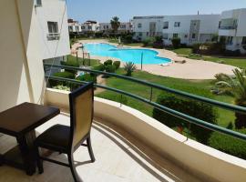 MARIA HOSTEL FOREIGNERS ONLY-CRISS RESORT-NAAMA BAY-CITY CeNTER, hostel in Sharm El Sheikh