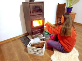 Taku Villa Wonderful view of Lake Ohrid, Cottage in Udënisht