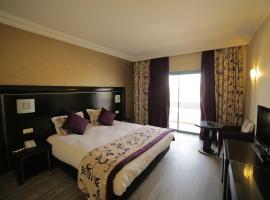 Hotel Suisse, готель у Касабланці