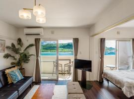 オーシャンテラス瀬底 402, hotel v destinaci Ufugumui