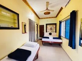 Raghavi homestay Hampi