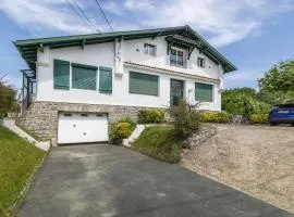 Grand appartement refait à neuf proche plage à Saint-Jean-de-Luz - FR-1-4-709