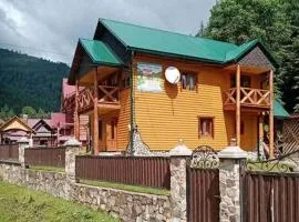 Котедж Лісова тиша