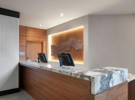 AC Hotel by Marriott Old Montreal, Hotel in Montreal