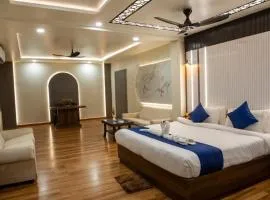 Sea View Hotel Durene Beach Resort Near Sea Beach And Jagannath Temple - Fully Air Condition with All Luxury Rooms With Attached-Balcony Free Wifi & Lift Facilities# Boutique Services - A Top Rated Hotel IN Puri