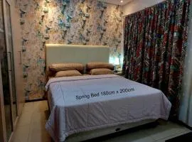CENTRAL JAKARTA Comfort luxurious stay at THAMRIN residence 5 STARS