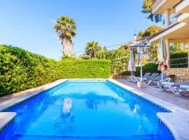 Calafat Villa