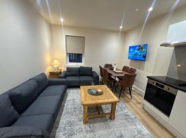 Bright & Stylish 3-Bedroom Flat, hotel v destinaci Ipswich