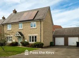 Pass the Keys Spacious Modern Family Home - 20 mins to Oxford