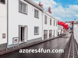 Apartamentos Casas da Travessa T0 T2 T3，位于奥尔塔的酒店