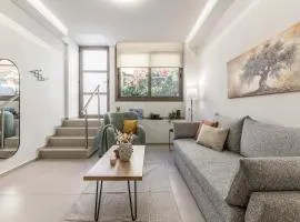 Manelia, ground floor, central apartment