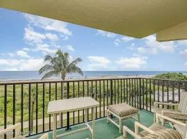 Oceanview Two Bedroom Condo with Beach Access