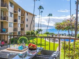 Kanai A Nalu 211 · KAN 211 Remodeled OceanFront 2BD for Whale Wa，位于怀卢库的酒店