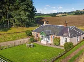 Clayhills Cottage - Uk5833