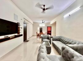 Mee Homes Madhapur Family Stay Fully Furnished 2 BHK Premium Flats 302, ξενοδοχείο στο Χιντεραμπάντ