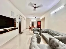 Mee Homes Madhapur Family Stay Fully Furnished 2 BHK Premium Flats 302