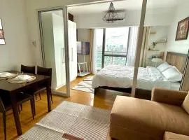 The Mandaluxe comfort with skyline view 45th floor