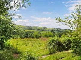 Farm House - Uk50262