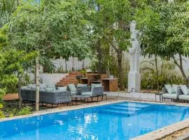 Luxurious 6BR Villa in Mui Ne with Private Swimming Pool